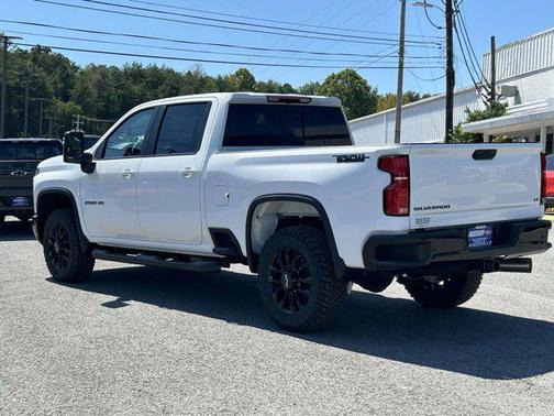 2025 Chevrolet Silverado 2500 LT