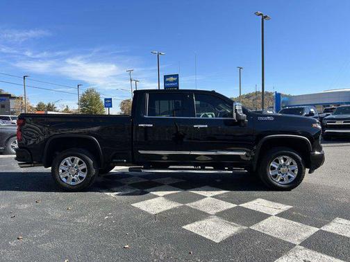 2024 Chevrolet Silverado 2500 High Country