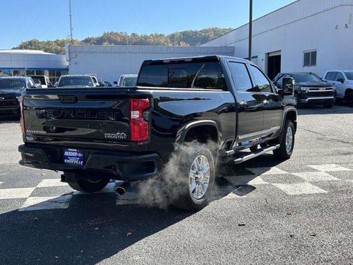 2024 Chevrolet Silverado 2500 High Country