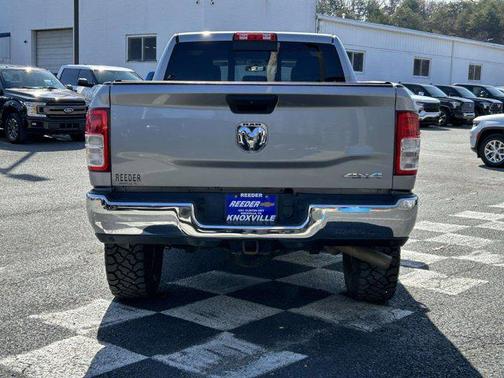 2019 RAM 2500 Tradesman Crew Cab 4x4 6'4' Box