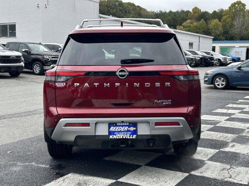 2024 Nissan Pathfinder Platinum 4WD