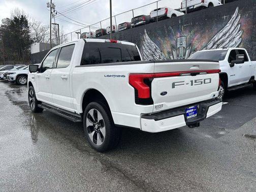 2023 Ford F-150 Lightning Platinum