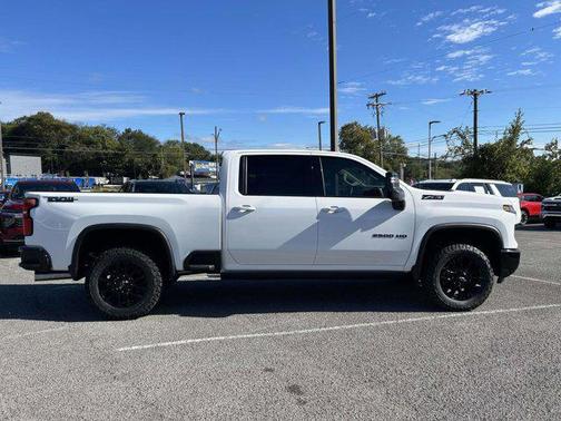 2025 Chevrolet Silverado 2500 LTZ