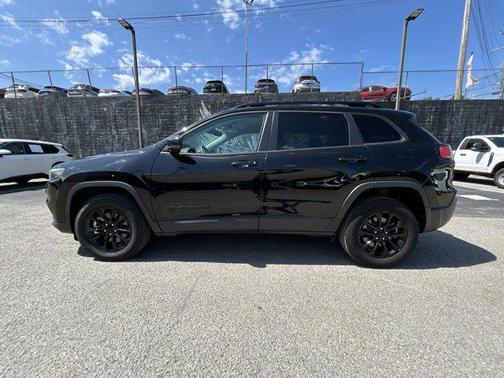 2023 Jeep Cherokee Altitude