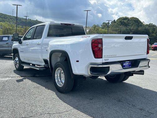 2026 Chevrolet Silverado 3500 LT