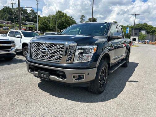 2019 Nissan Titan Platinum Reserve