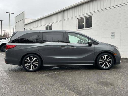 2020 Honda Odyssey Elite