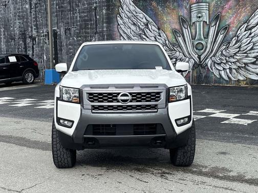 Glacier White 2025 Nissan Frontier SV