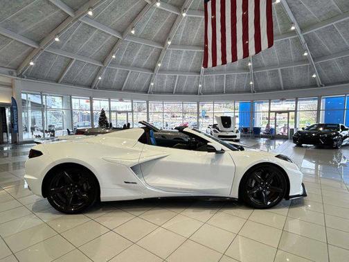 2024 Chevrolet Corvette E-Ray RWD Convertible 3LZ