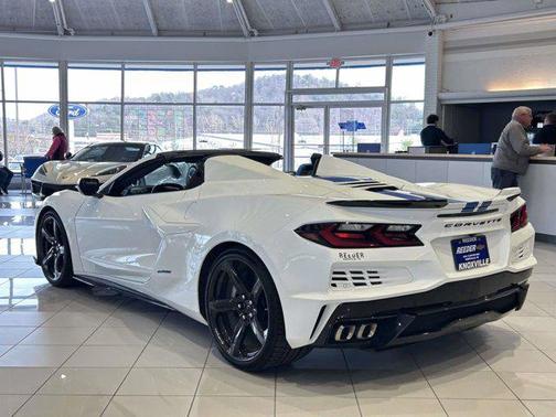 2024 Chevrolet Corvette E-Ray RWD Convertible 3LZ