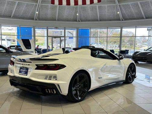 2024 Chevrolet Corvette E-Ray RWD Convertible 3LZ
