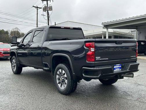 2024 Chevrolet Silverado 2500 Custom