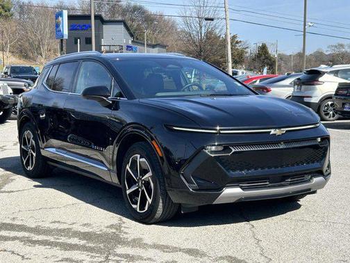 2025 Chevrolet Equinox EV LT