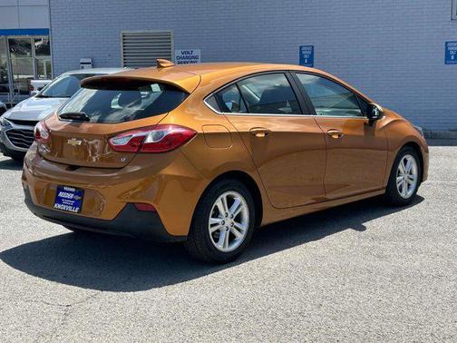 Orange Burst Metallic 2017 Chevrolet Cruze LT