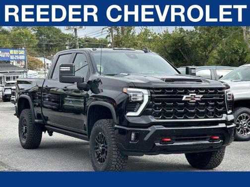 2025 Chevrolet Silverado 2500 4WD Crew Cab Standard Bed ZR2
