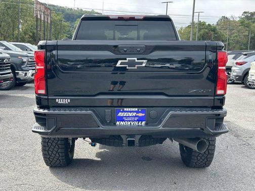 2025 Chevrolet Silverado 2500 4WD Crew Cab Standard Bed ZR2