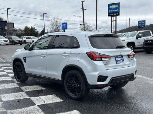 2023 Mitsubishi Outlander Sport 2.0 LE