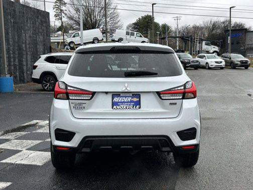 2023 Mitsubishi Outlander Sport 2.0 LE