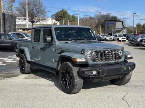 2024 Jeep Gladiator Nighthawk