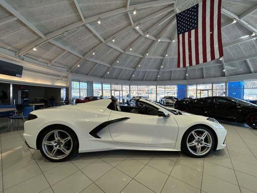 2025 Chevrolet Corvette Stingray w/3LT