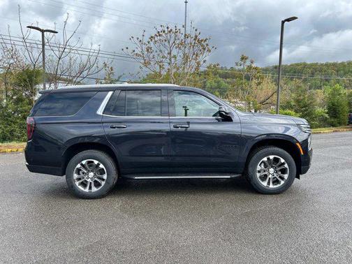 2025 Chevrolet Tahoe LS