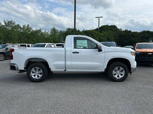 2025 Chevrolet Silverado 1500 WT