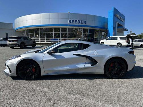 2026 Chevrolet Corvette Stingray w/1LT