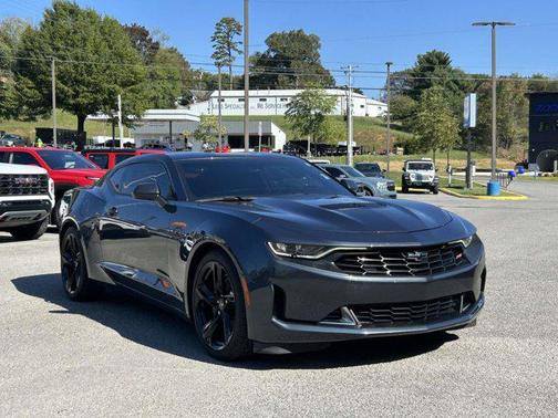 2021 Chevrolet Camaro RWD Coupe LT1