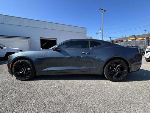2021 Chevrolet Camaro RWD Coupe LT1