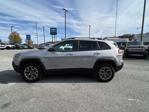 2020 Jeep Cherokee Trailhawk