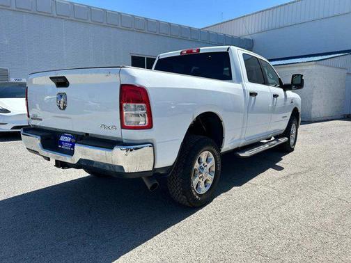 2023 RAM 2500 Big Horn Crew Cab 4x4 6'4' Box