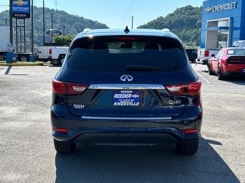 2017 INFINITI QX60 Base