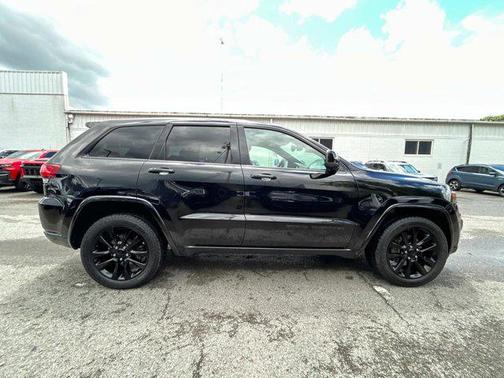 2018 Jeep Grand Cherokee Altitude