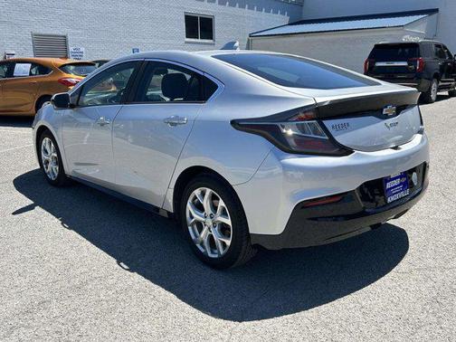 Silver Ice Metallic 2017 Chevrolet Volt Premier