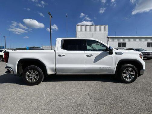2020 GMC Sierra 1500 SLE
