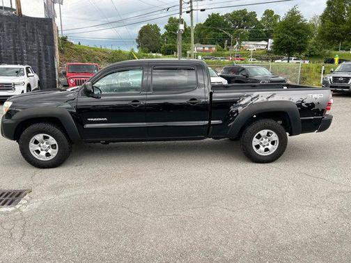 2013 Toyota Tacoma Base