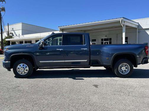 2026 Chevrolet Silverado 3500 High Country