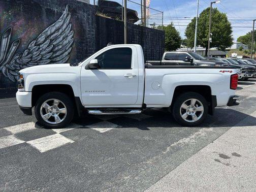 Summit White 2017 Chevrolet Silverado 1500 WT
