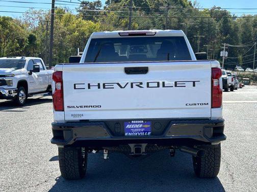 2026 Chevrolet Silverado 2500 Custom