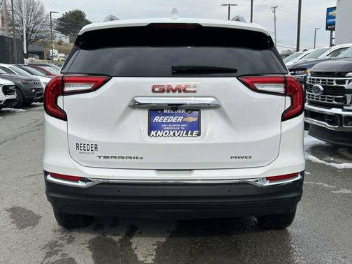 2023 GMC Terrain SLT