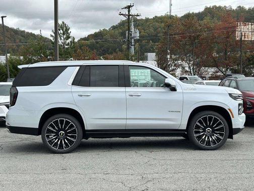 2026 Chevrolet Tahoe 4WD High Country