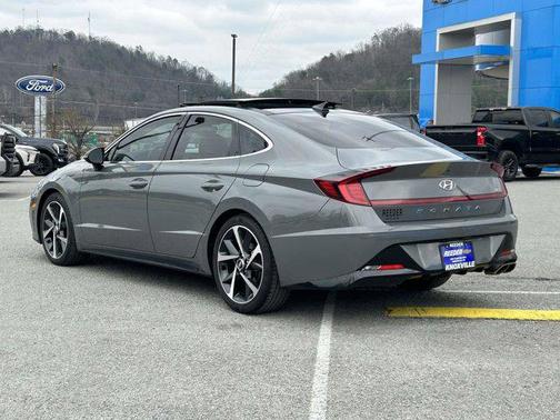 2021 Hyundai SONATA SEL Plus