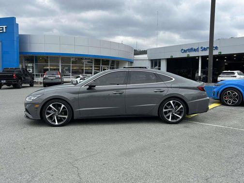 2021 Hyundai SONATA SEL Plus
