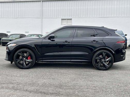 2025 Jaguar F-PACE SVR P550 AWD Automatic