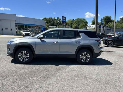 Sterling Gray Metallic 2026 Chevrolet Equinox 1LT
