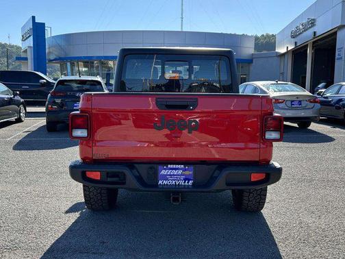 2024 Jeep Gladiator Sport