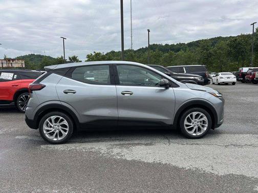 Sterling Gray Metallic 2027 Chevrolet Bolt LT FWD