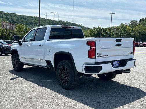 2025 Chevrolet Silverado 2500 High Country