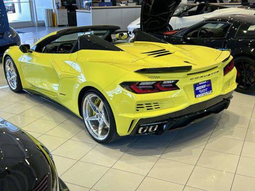 2024 Chevrolet Corvette E-Ray RWD Convertible 2LZ