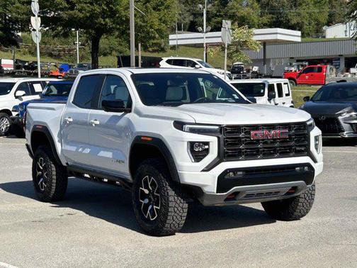2024 GMC Canyon AT4X